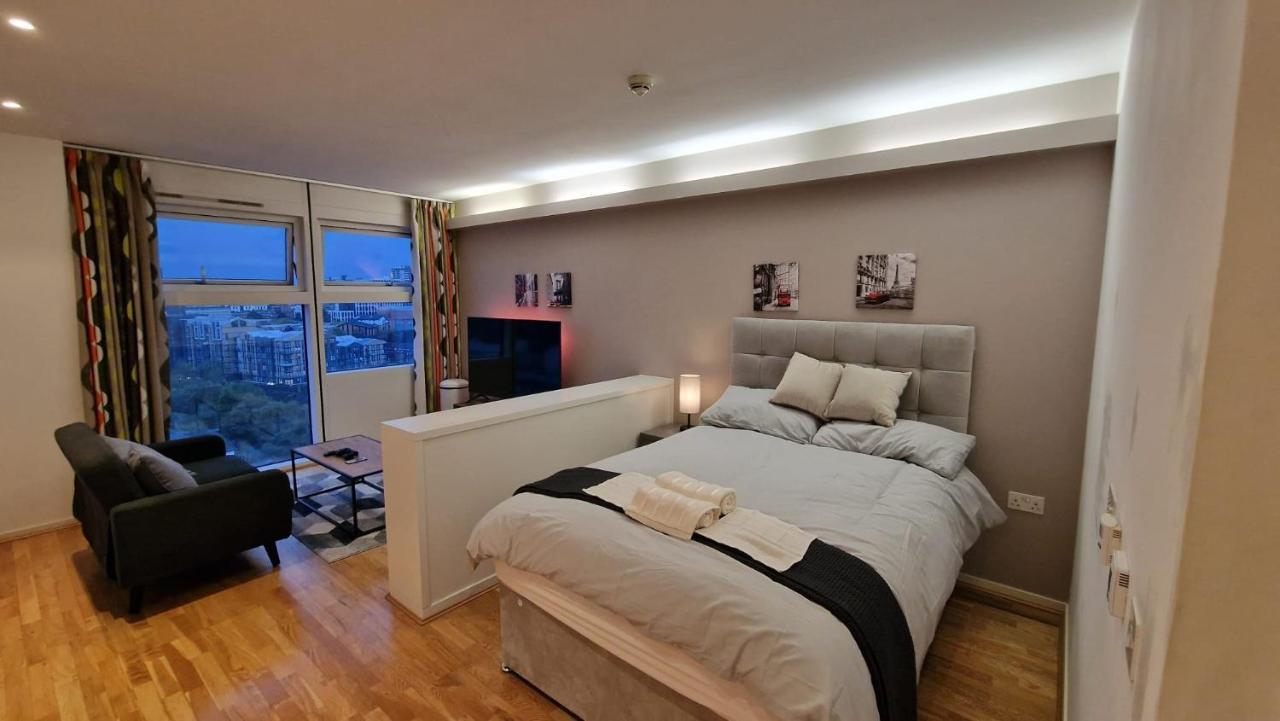 Apartment Exceptional 1 Bed Centre -
